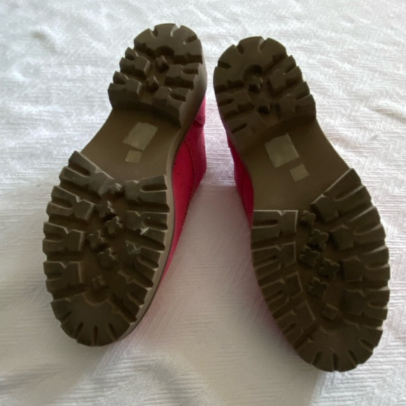 🩷HOT PINK🩷 Suede Oxfords/Wing Tips 
from JOURNEE COLLECTION - Picture 7 of 7